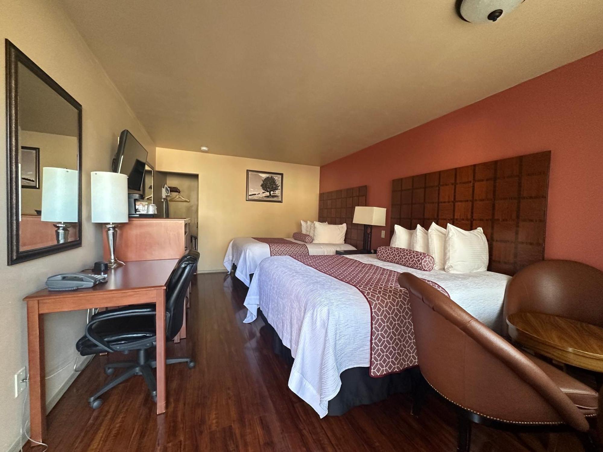 Matterhorn Inn Урей Екстер'єр фото