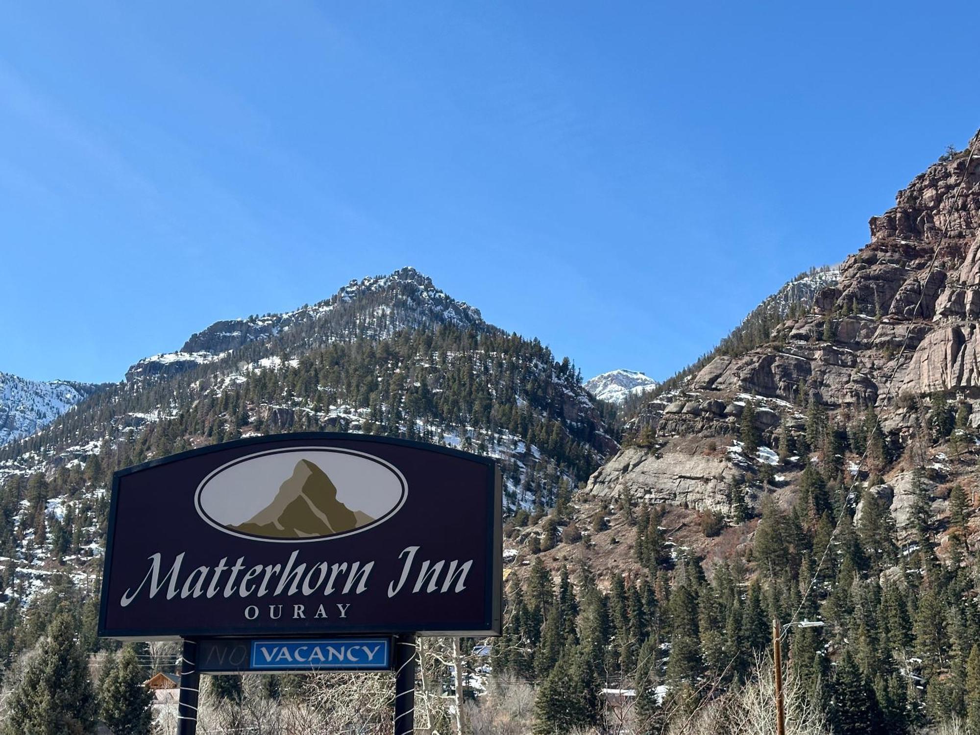 Matterhorn Inn Урей Екстер'єр фото