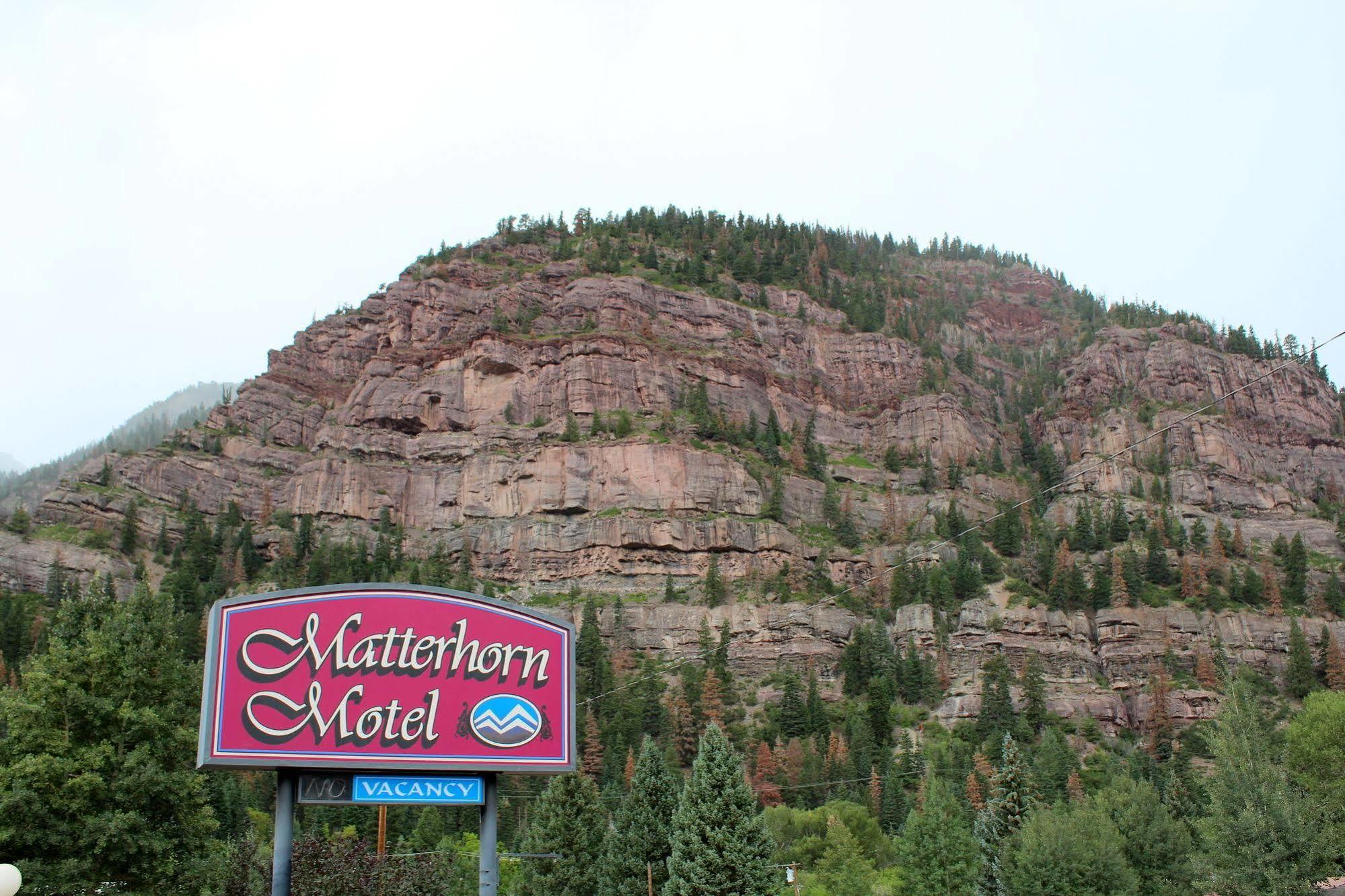 Matterhorn Inn Урей Екстер'єр фото